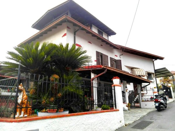 appartamento in vendita a Camporosso
