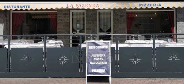 negozio in vendita a Camporosso