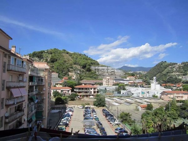 appartamento in vendita a Camporosso