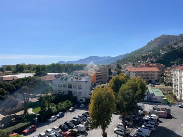 appartamento in vendita a Camporosso