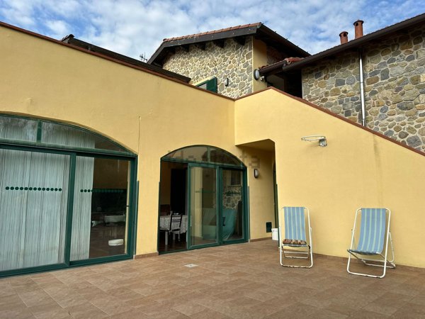 casa indipendente in vendita a Camporosso