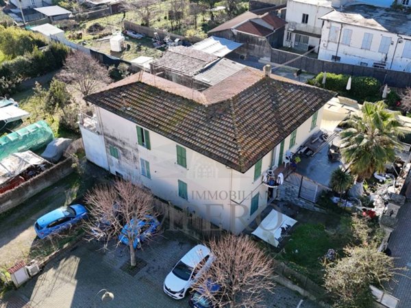 appartamento in vendita a Camporosso