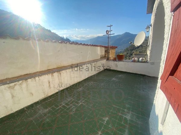 appartamento in vendita a Camporosso in zona Trinità