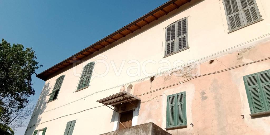 casa indipendente in vendita a Camporosso