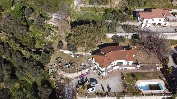 casa indipendente in vendita a Camporosso