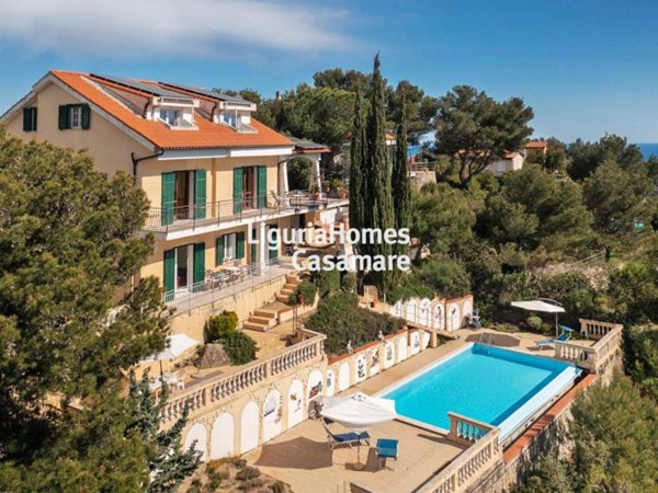 casa indipendente in vendita a Camporosso