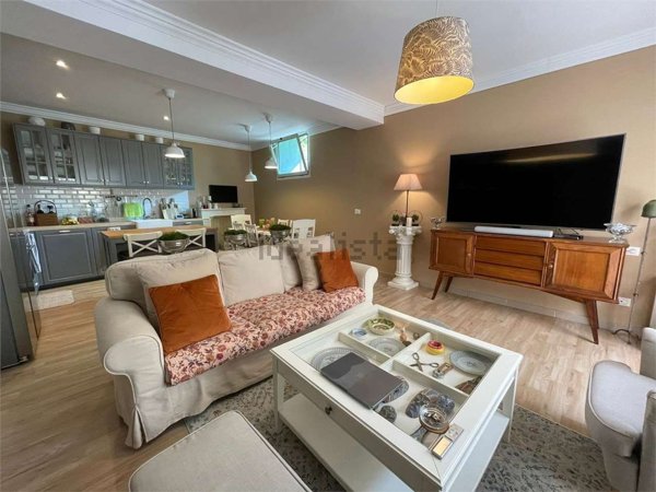 casa indipendente in vendita a Camporosso