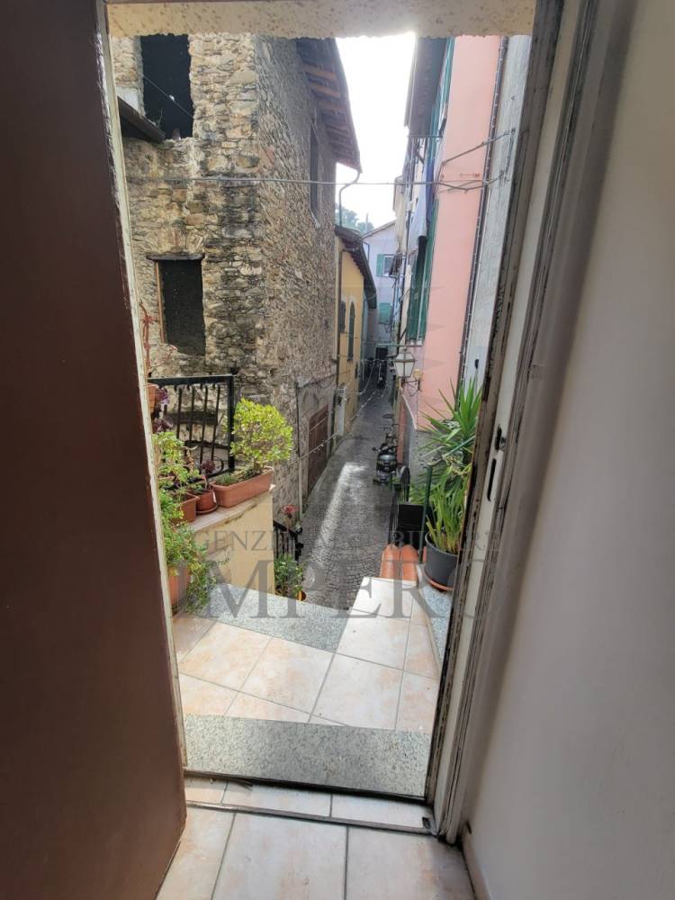 appartamento in vendita a Camporosso