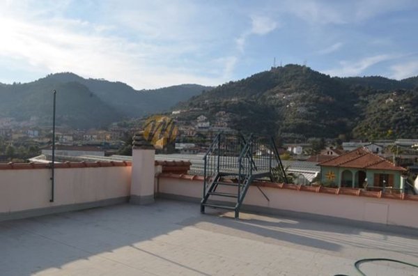 appartamento in vendita a Camporosso