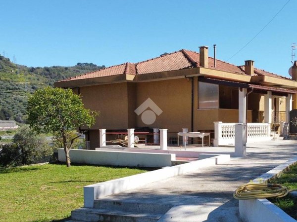 appartamento in vendita a Camporosso
