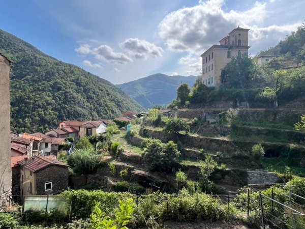 casa indipendente in vendita a Camporosso in zona Balloi
