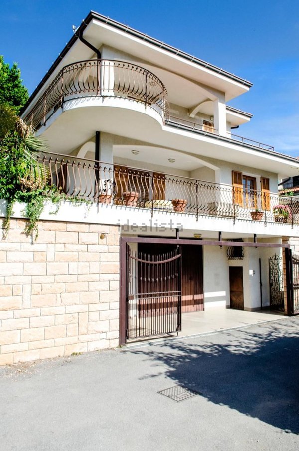 casa indipendente in vendita a Camporosso