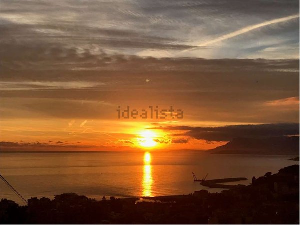 casa indipendente in vendita a Camporosso