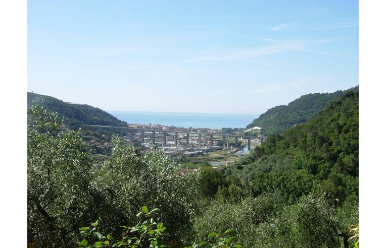 casa indipendente in vendita a Camporosso