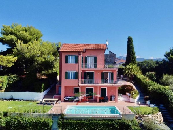 casa indipendente in vendita a Camporosso