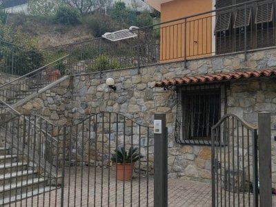 casa indipendente in vendita a Camporosso
