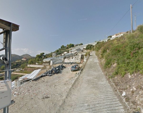 appartamento in vendita a Camporosso