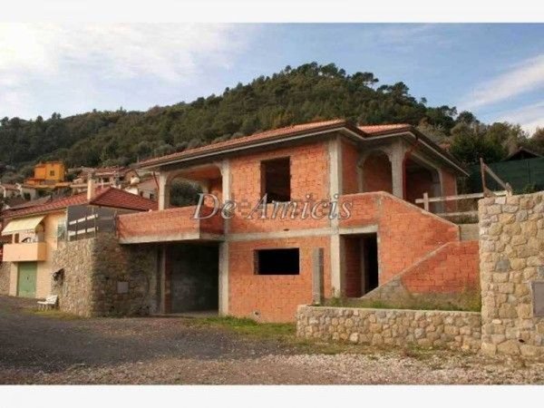 casa indipendente in vendita a Camporosso