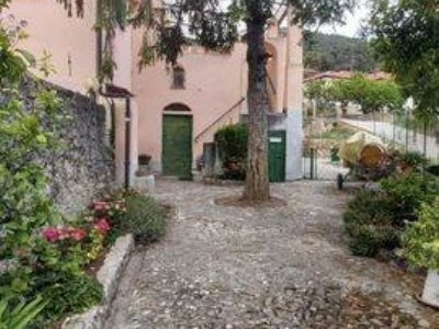 appartamento in vendita a Camporosso