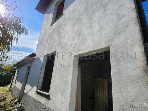 casa indipendente in vendita a Camporosso