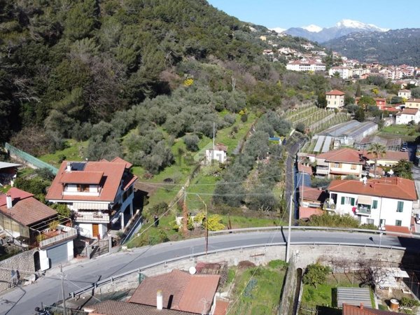 appartamento in vendita a Camporosso