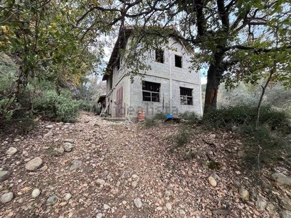 casale in vendita a Camporosso in zona Ciaixe