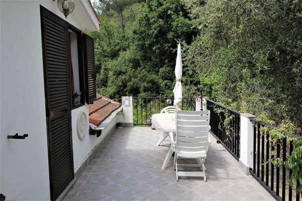 casa indipendente in vendita a Camporosso