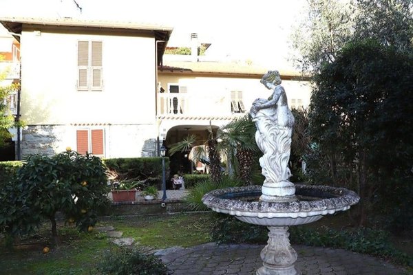 casa indipendente in vendita a Camporosso