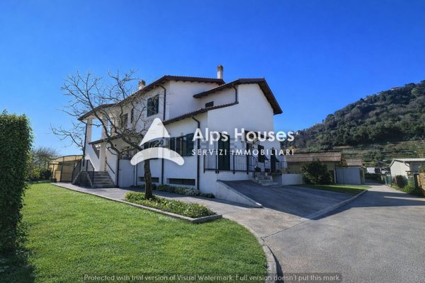 appartamento in vendita a Camporosso