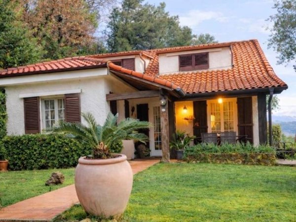 casa indipendente in vendita a Camporosso in zona Ciaixe