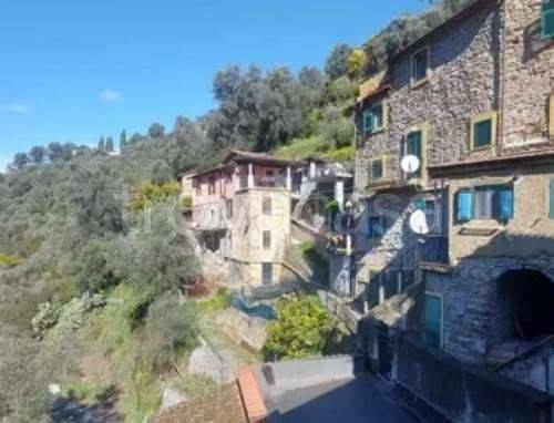 appartamento in vendita a Camporosso in zona Trinità