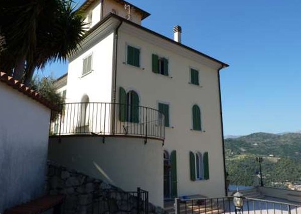 villa in vendita a Camporosso