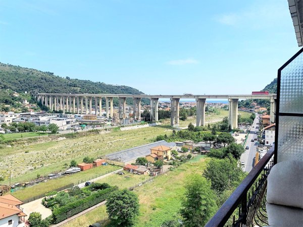 appartamento in vendita a Camporosso