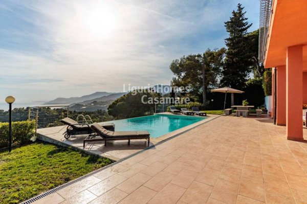 casa indipendente in vendita a Camporosso