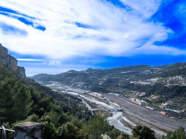 appartamento in vendita a Camporosso