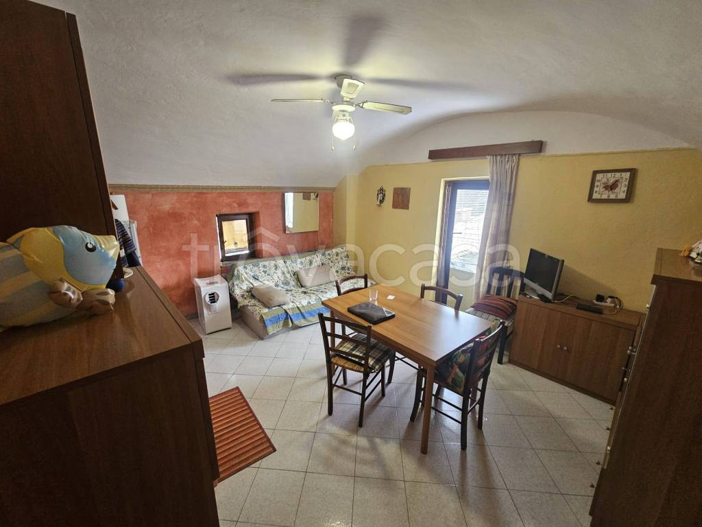 appartamento in vendita a Camporosso
