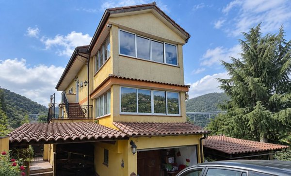 casa indipendente in vendita a Camporosso