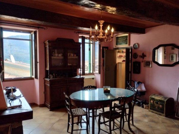 appartamento in vendita a Caravonica