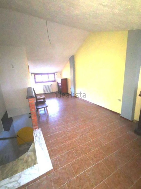 casa indipendente in vendita a Caravonica