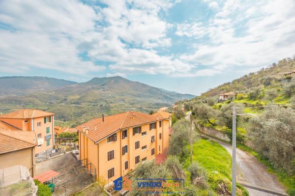 casa indipendente in vendita a Caravonica