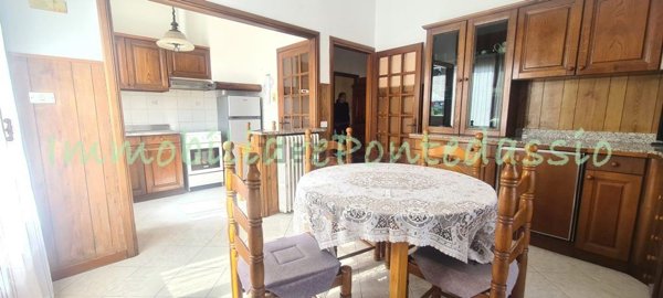 casa indipendente in vendita a Caravonica