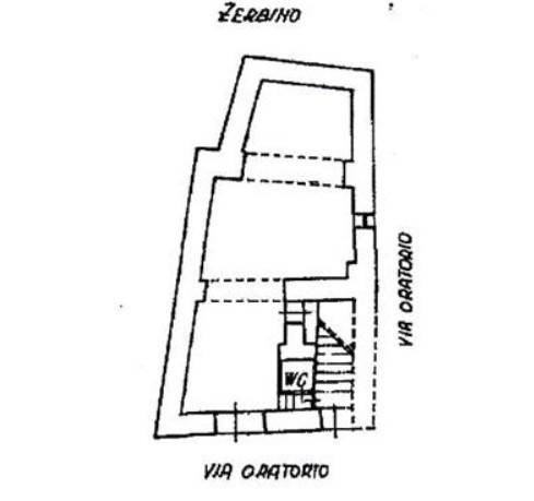 locale di sgombero in vendita a Caravonica