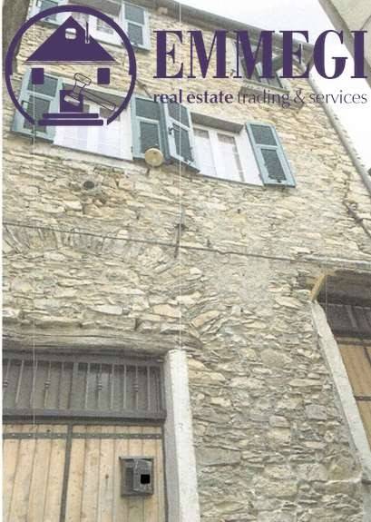 appartamento in vendita a Caravonica