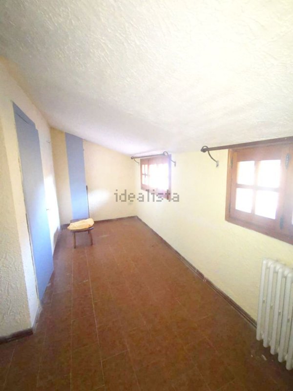 casa indipendente in vendita a Caravonica
