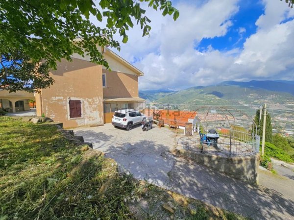 appartamento in vendita a Castellaro