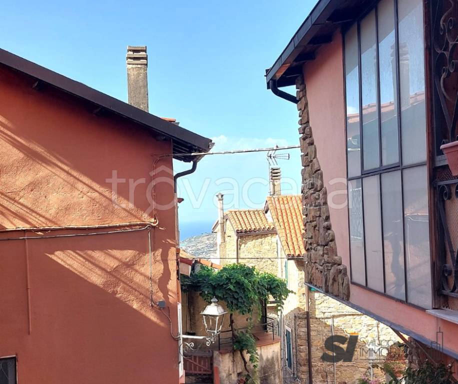 appartamento in vendita a Castellaro