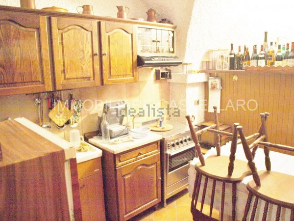 ufficio in vendita a Castellaro