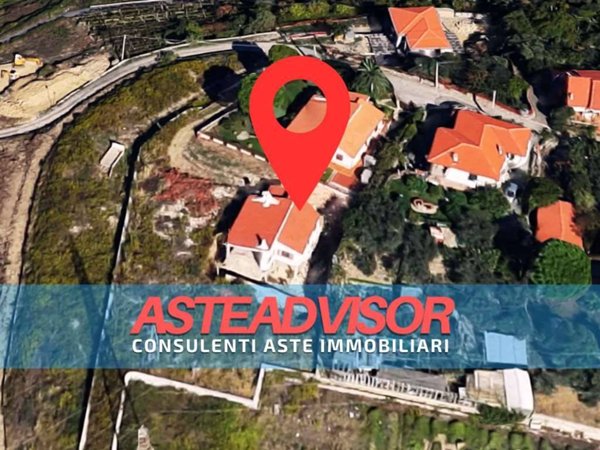 casa indipendente in vendita a Castellaro