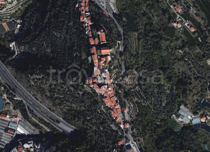 appartamento in vendita a Castellaro