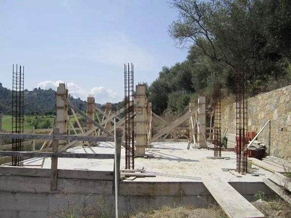 terreno edificabile in vendita a Castellaro